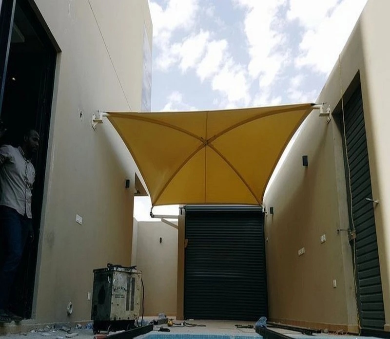 مظلات مسابح في الأحساء