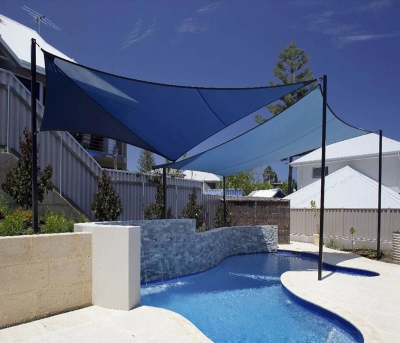 مظلات مسابح في الأحساء